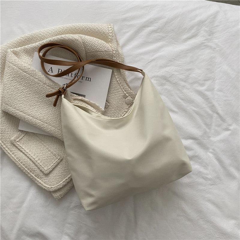 Modern Minimalist Shoulder Bag