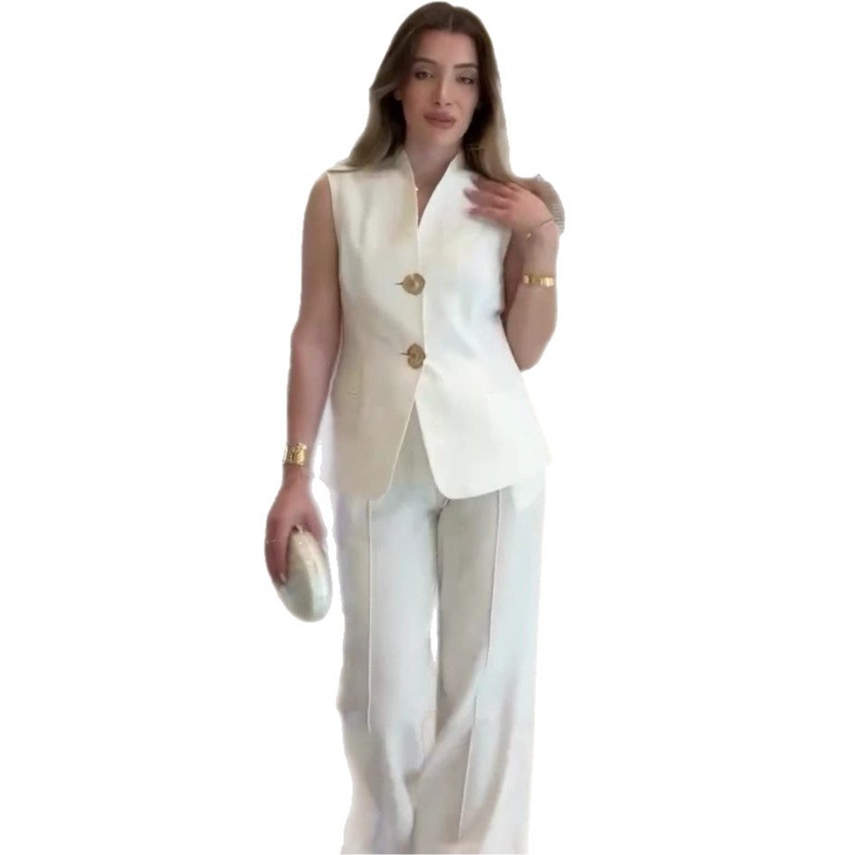The Sleeveless Power Suit