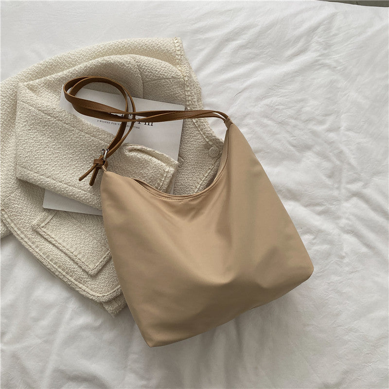 Modern Minimalist Shoulder Bag