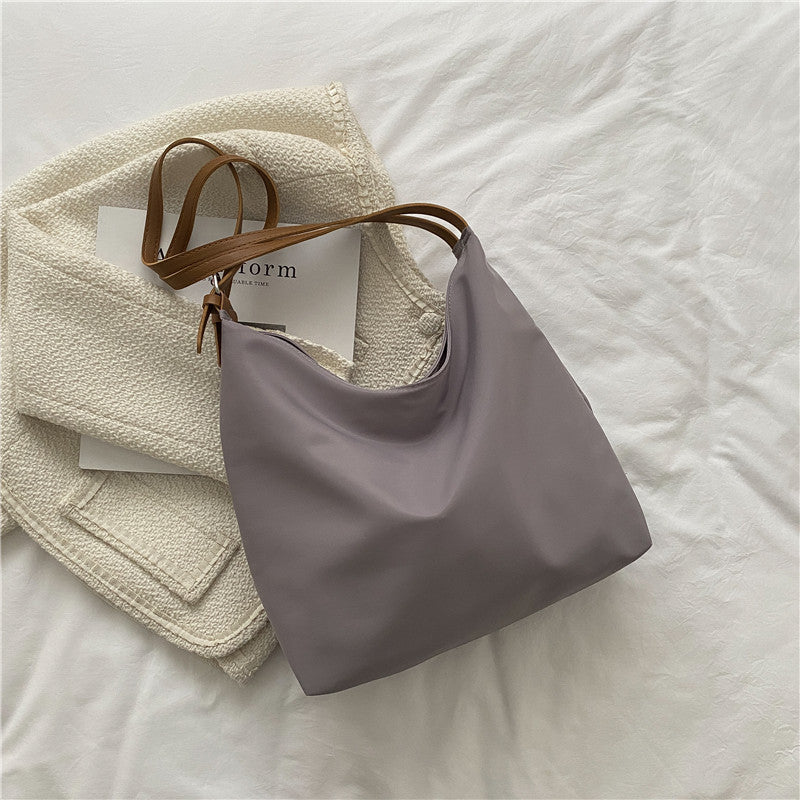 Modern Minimalist Shoulder Bag