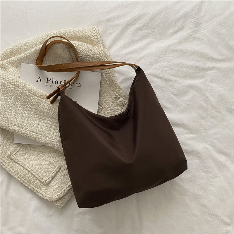 Modern Minimalist Shoulder Bag