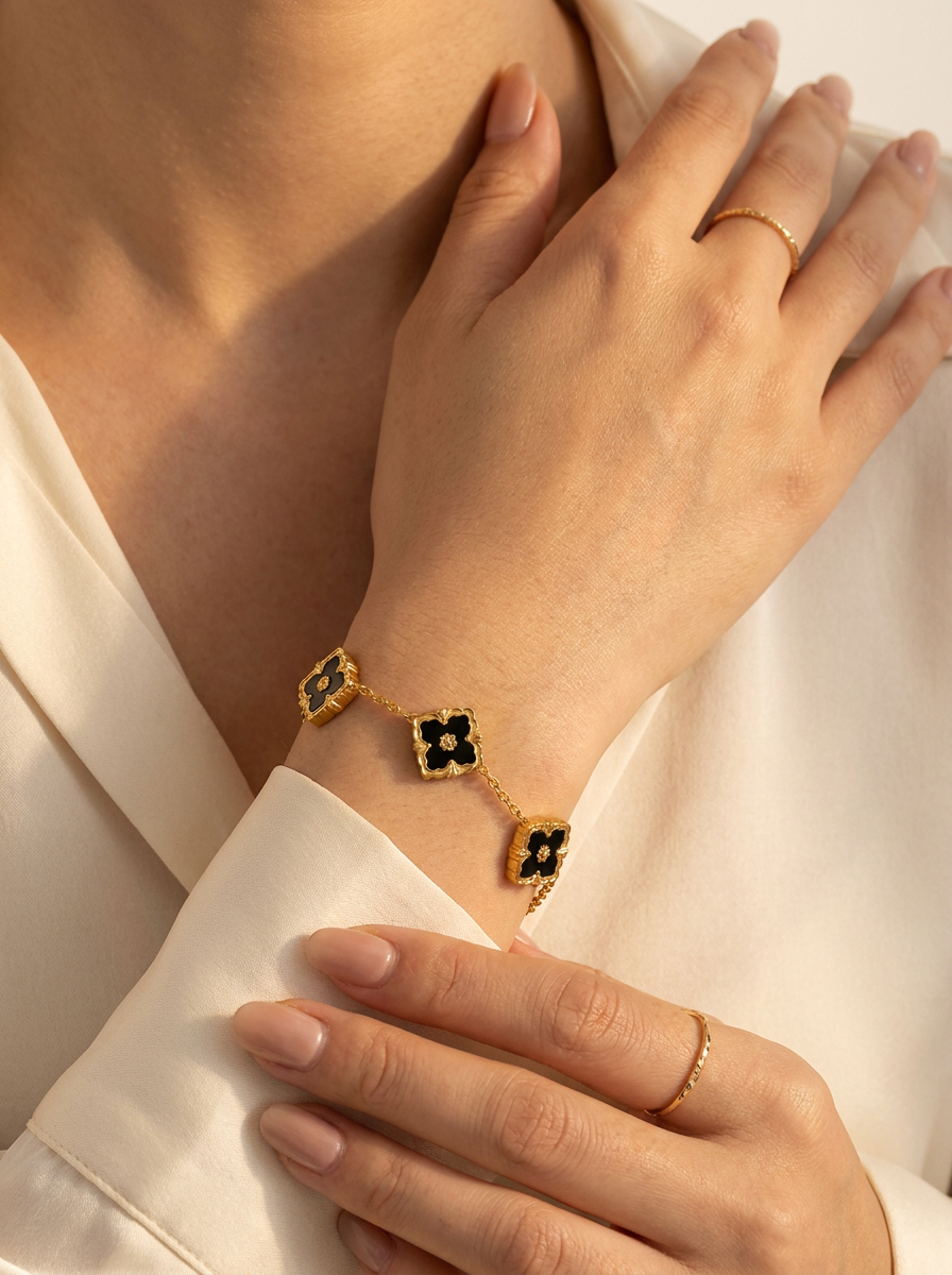 Clara Clover Bracelet